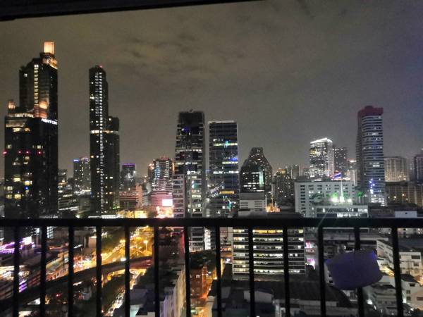 เช่าคอนโด  diamond tower 