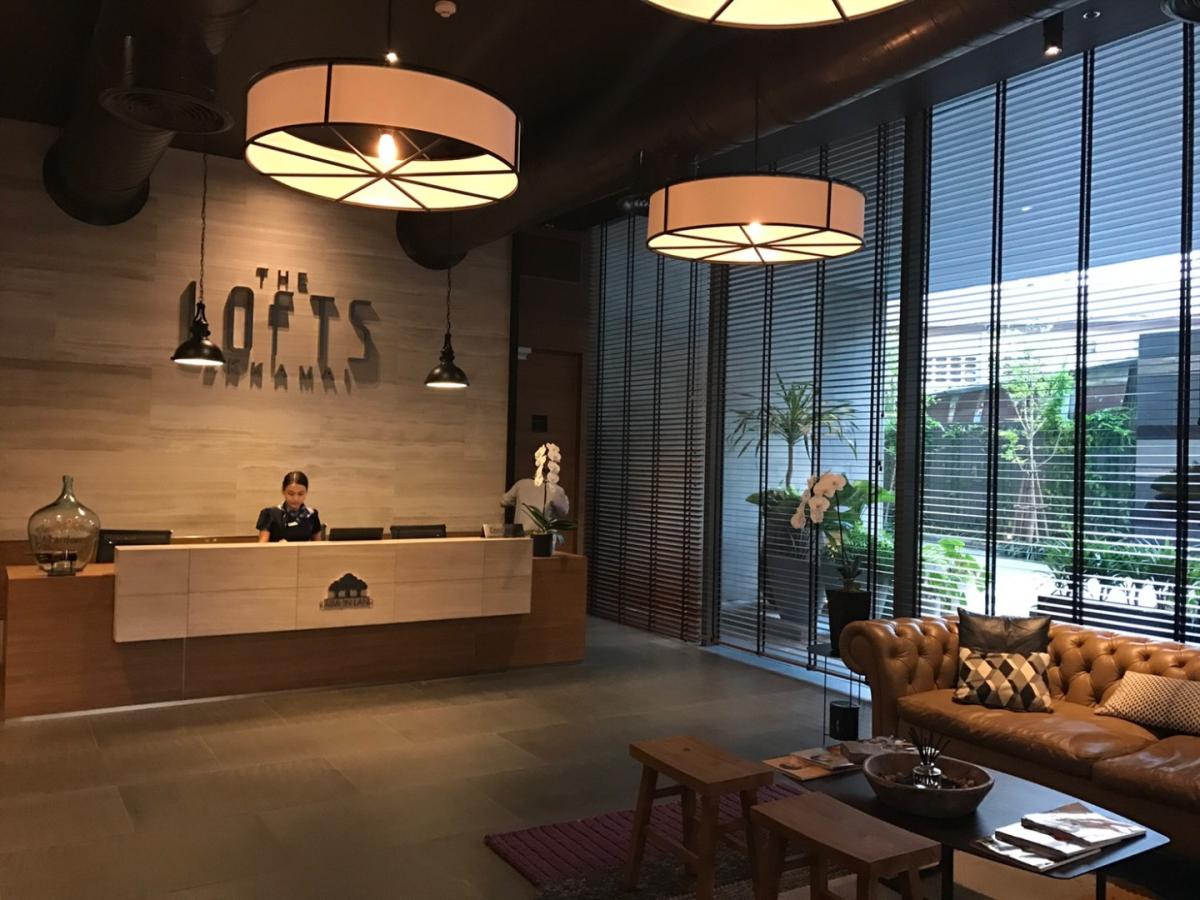 เช่าคอนโด 1 ห้องนอนที่ Loft เอกมัยชั้น 9 ขนาด 35 ตรม. ตกแต่งพร้อมอยู่ใกล้ BTS เอกมัย