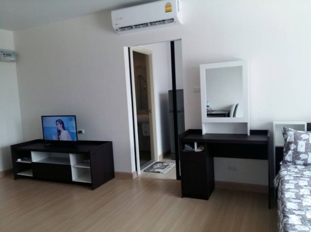 Supalai Loft Talat Phlu Station (ศุภาลัย ลอฟท์ สถานีตลาดพลู)