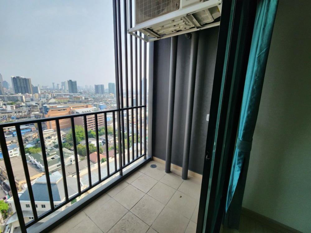 Supalai Loft Prajadhipok - Wongwian Yai (ศุภาลัย ลอฟท์ ประชาธิปก-วงเวียนใหญ่)