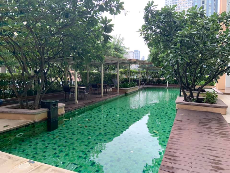 Villa Sathorn (วิลล่า สาทร) 