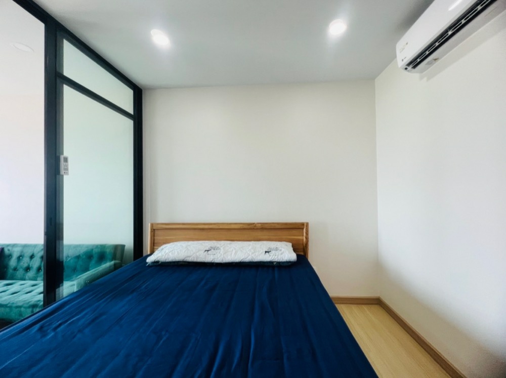 เช่า Supalai Loft Prajadhipok - Wongwian Yai (ศุภาลัย ลอฟท์ ประชาธิปก-วงเวียนใหญ่)   ชั้น 23  ขนาด 35 ตร.ม.    วิวแม่น้ำเจ้าพระยา  