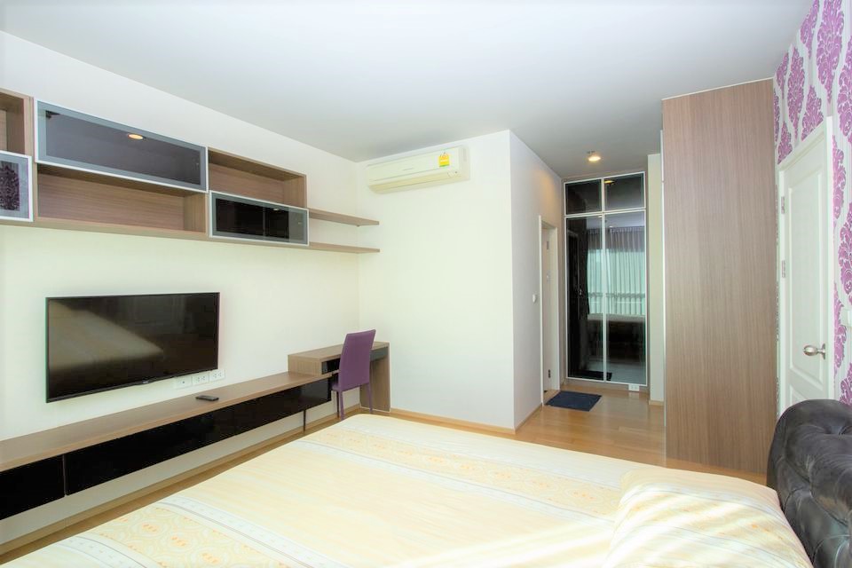 เช่าคอนโด 1 ห้องนอน Hive Sathorn Condo ขนาด 50 ตร. ม. ชั้น 16 BTS กรุงธนบุรี วิวทิศใต้