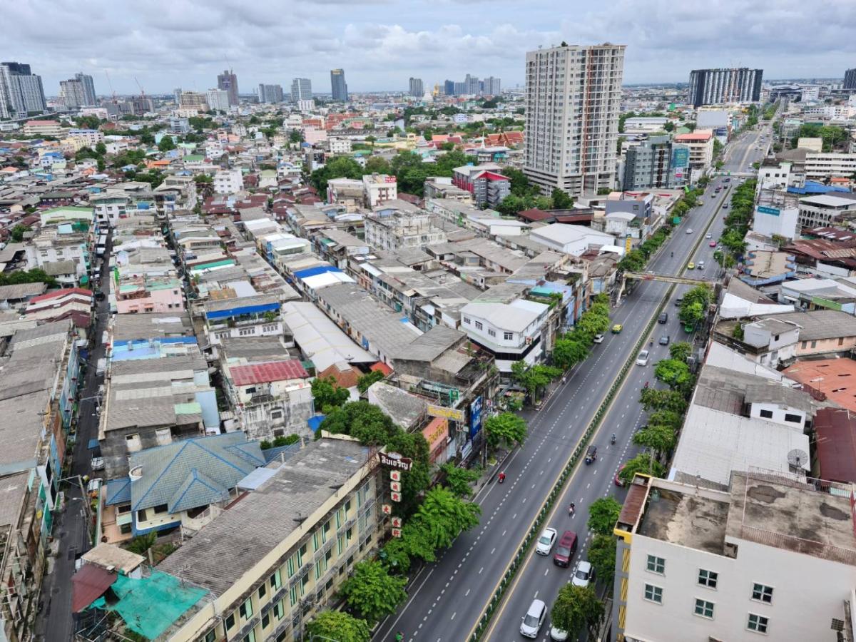 The Niche Taksin (เดอะ นิช ตากสิน)