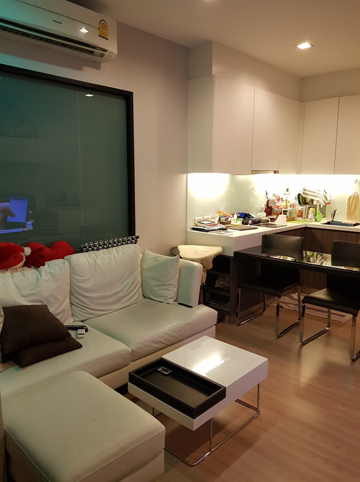 Urbano Absolute Sathon - Taksin (เออร์บาโน่ แอบโซลูท สาทร-ตากสิน)