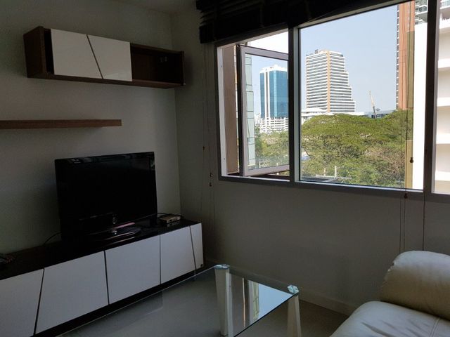 เช่าคอนโด  1 ห้องนอน 49 ตรม ชั้น 6 Condo One Thonglor  BTS ทองหล่อ