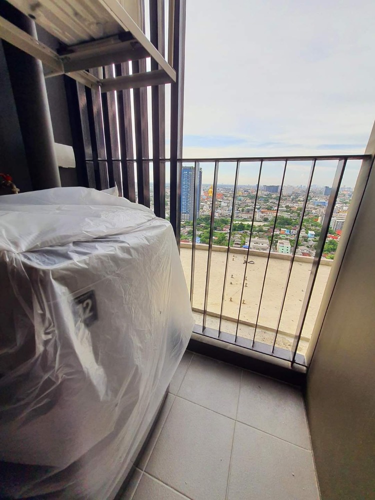 Altitude Unicorn Sathorn - Tha Phra (อัลติจูด ยูนิคอร์น สาทร-ท่าพระ)