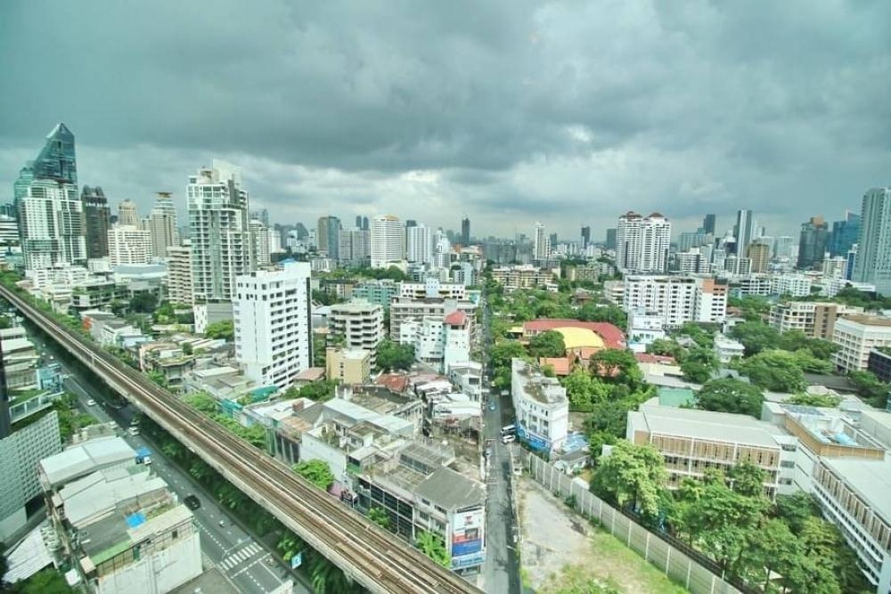 The Crest Sukhumvit 34 (เดอะ เครสท์ สุขุมวิท 34)