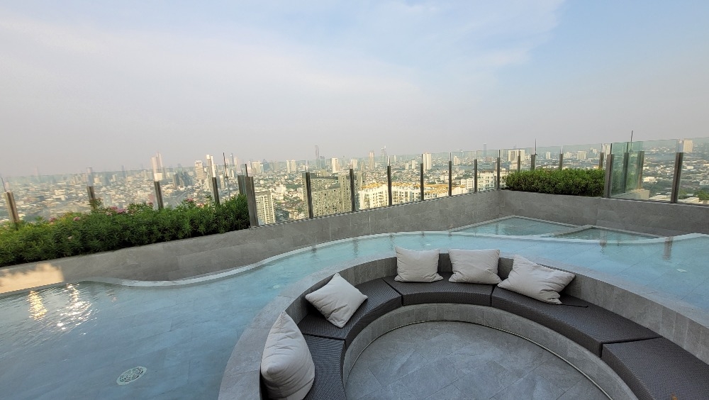 Life Sathorn Sierra (ไลฟ์ สาทร เซียร์รา) ชั้น 18 