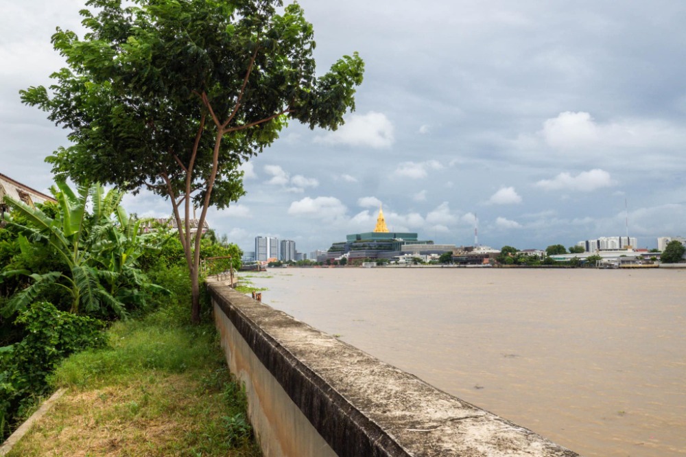 ขายที่ดิน ติดแม่น้ำเจ้าพระยา ซอย จรัญสนิทวงศ์ 74/1  วิวมองเห็น สัปปายะสภาสถาน ซอยติด MRT บางพลัด