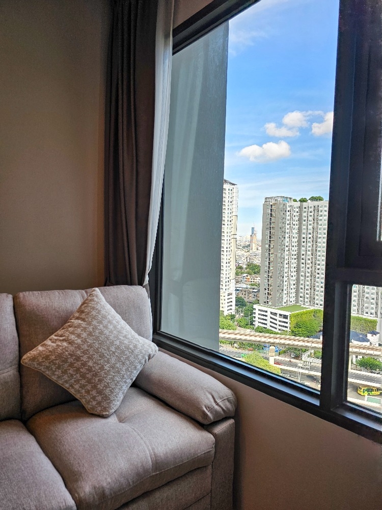 Life Sathorn Sierra (ไลฟ์ สาทร เซียร์รา)