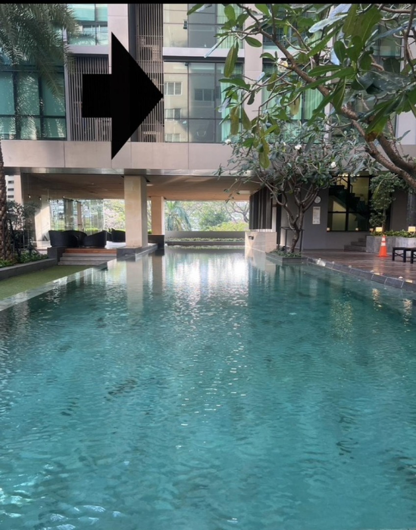 The Room Sukhumvit 21 (เดอะ รูม สุขุมวิท 21)