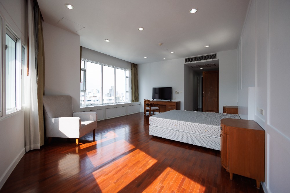 เดอะ แกรนด์ เศรษฐีวรรณ (The Grand Sethiwan) Duplex penthouse ชั้น 29-30