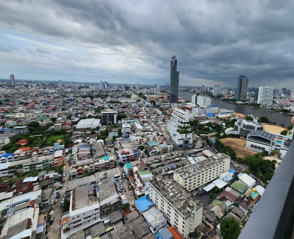  Rhythm Charoenkrung Pavillion ริทึ่ม เจริญกรุง พาวิลเลี่ยน