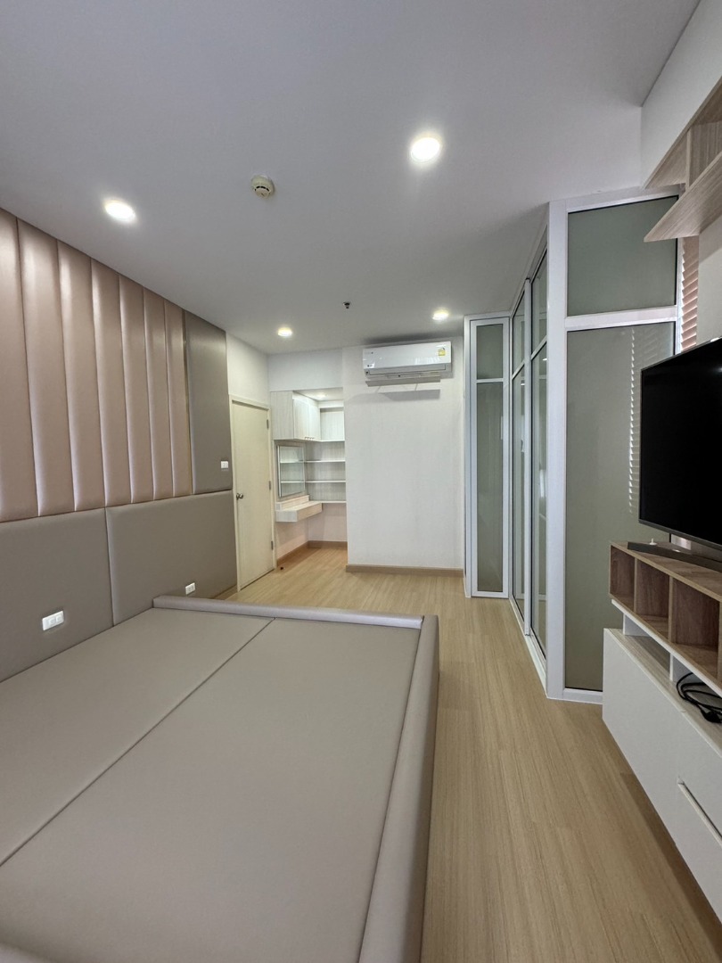 Supalai Loft Yaek Fai Chai station (ศุภาลัย ลอฟท์ สถานีแยกไฟฉาย)