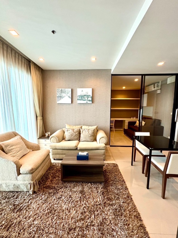 1BR plus  Quinn Ratchada 17 (ควินน์ รัชดา 17)  250 ม.  MRT สุทธิสาร