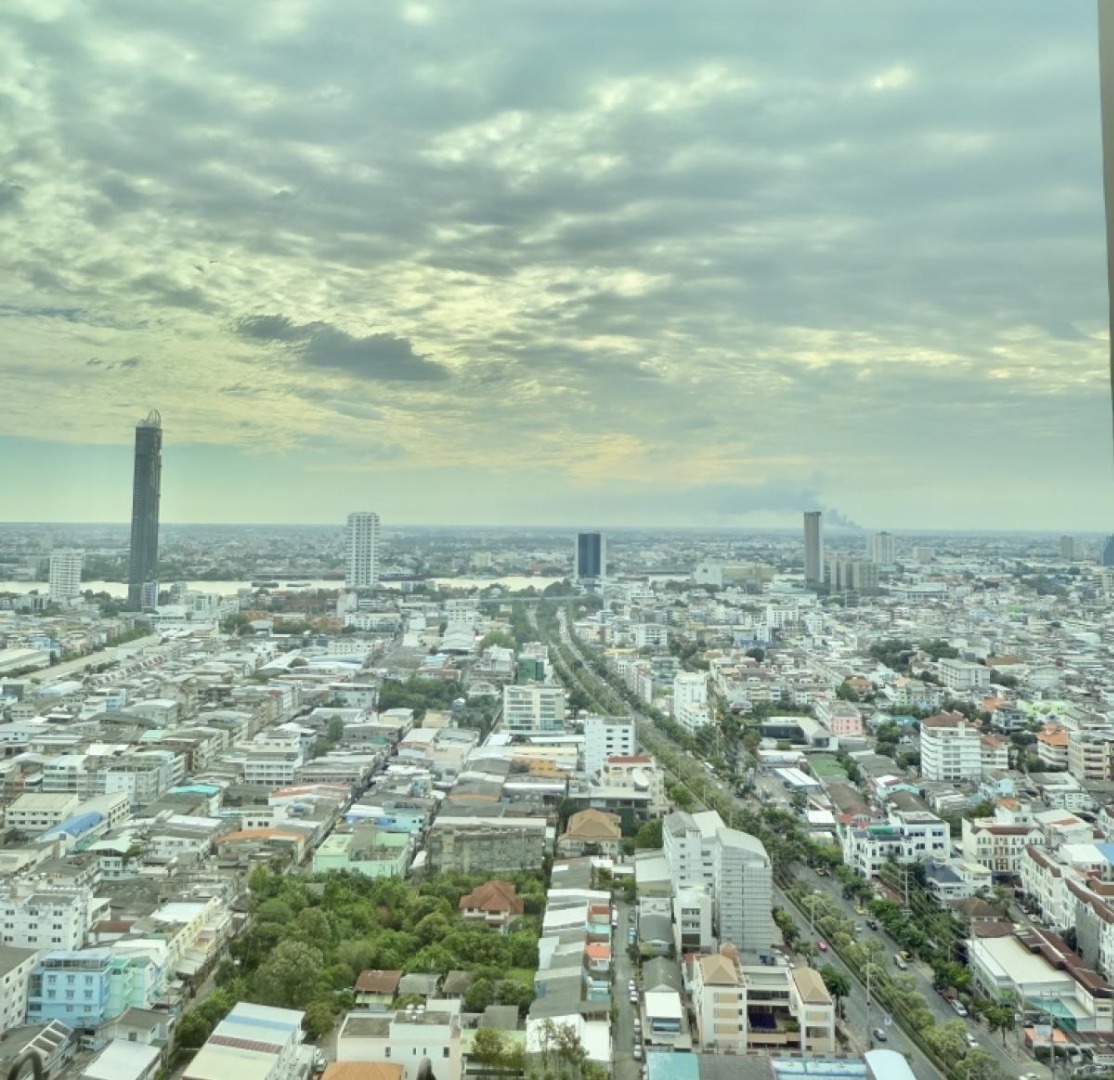 The Key Sathorn - Charoenrat (เดอะคีย์ สาทร - เจริญราษฎร์)