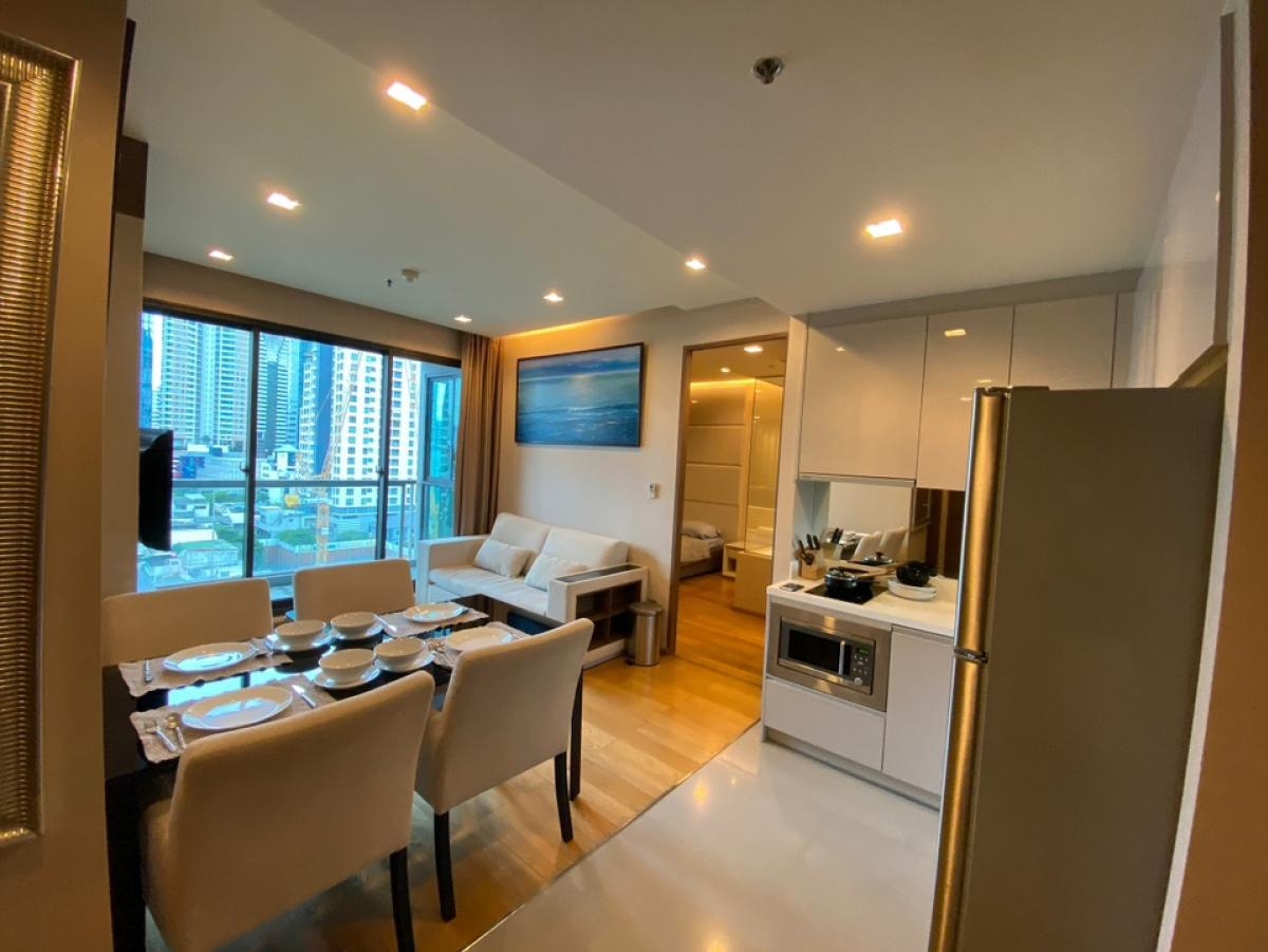 The Address Sathorn (ดิแอดเดรส สาทร)