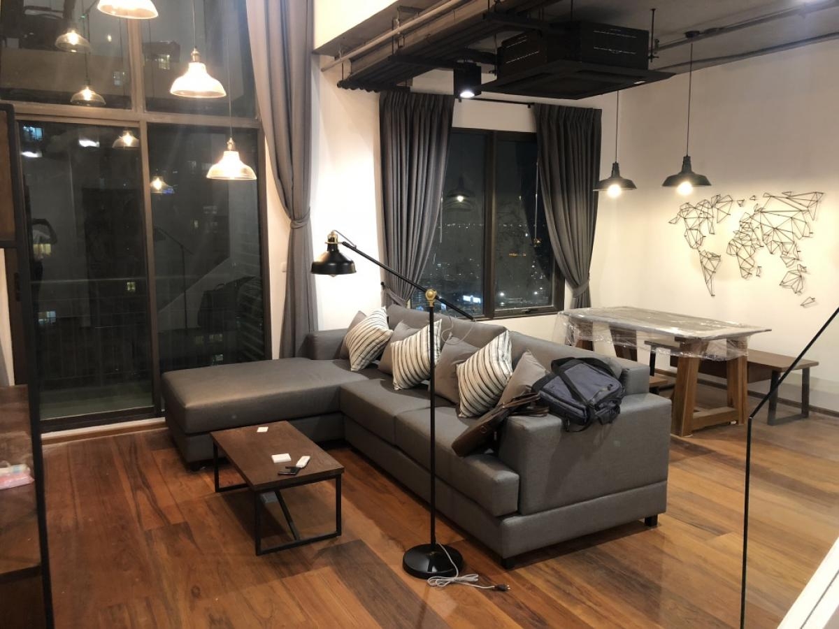 Villa Asoke (วิลล่า อโศก)  Duplex Loft Style