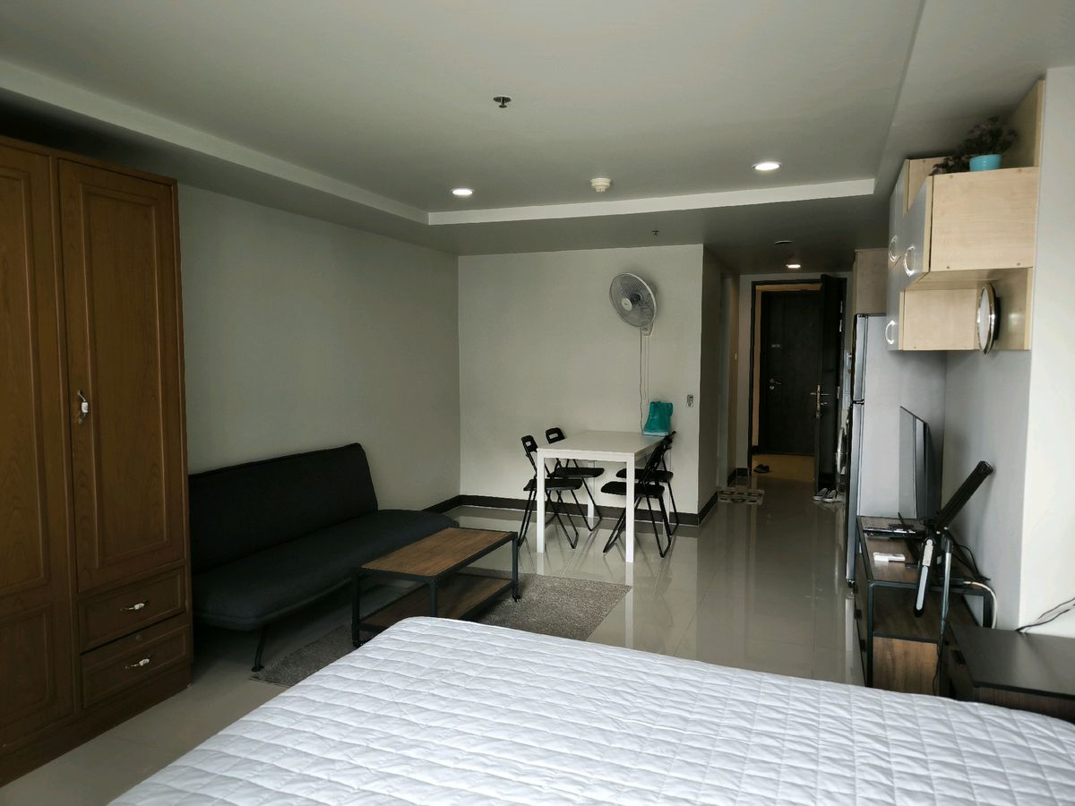 The Trendy Condominium (เดอะ เทรนดี้ คอนโดมิเนียม)